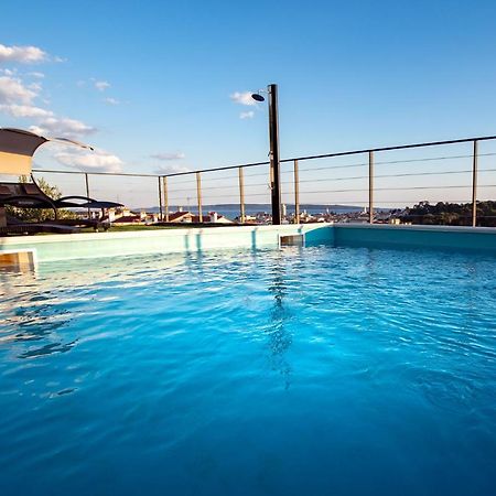 Villa Venka 라브 외부 사진