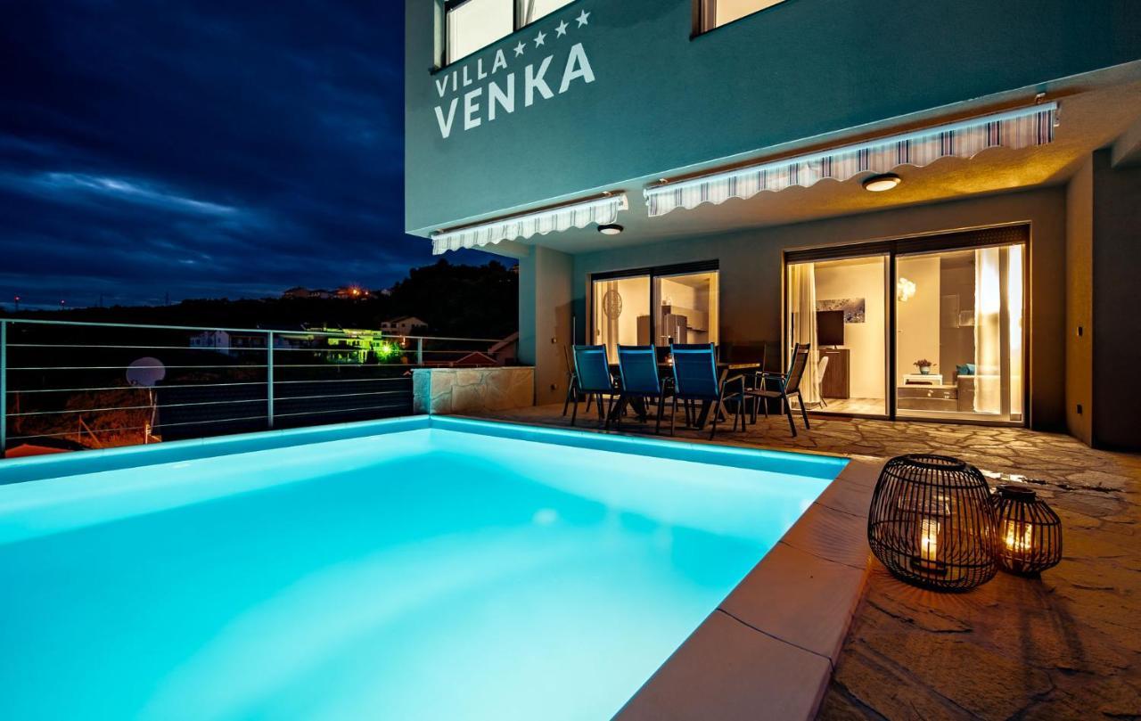 Villa Venka 라브 외부 사진