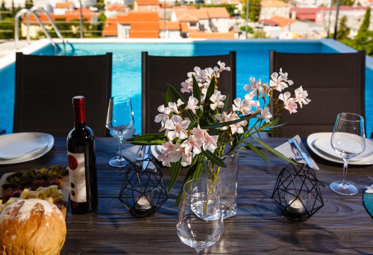Villa Venka 라브 외부 사진