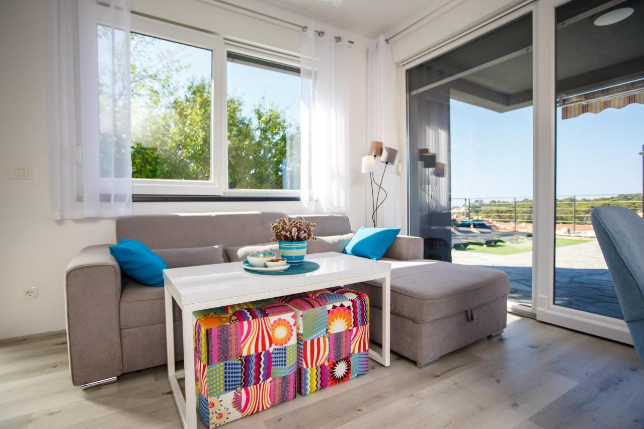 Villa Venka 라브 외부 사진